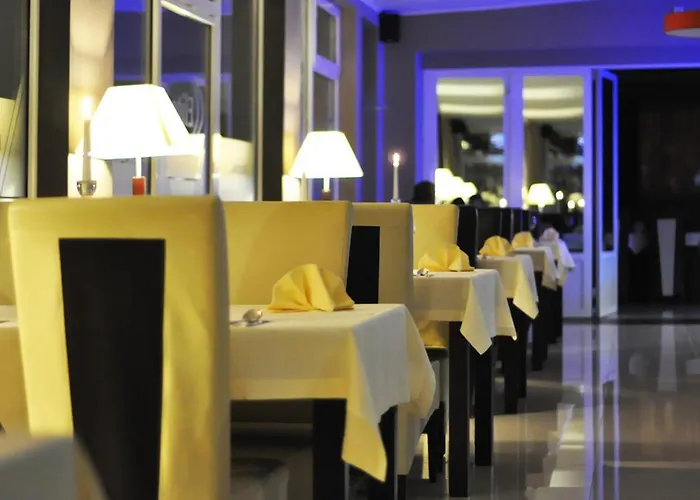 Hotel Pojezierze